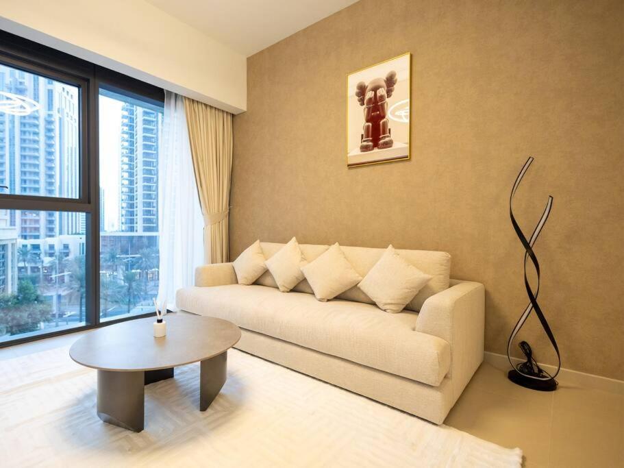 Appartamento Mh - Act One Act Two - Downtown - 1bhk - Ref505